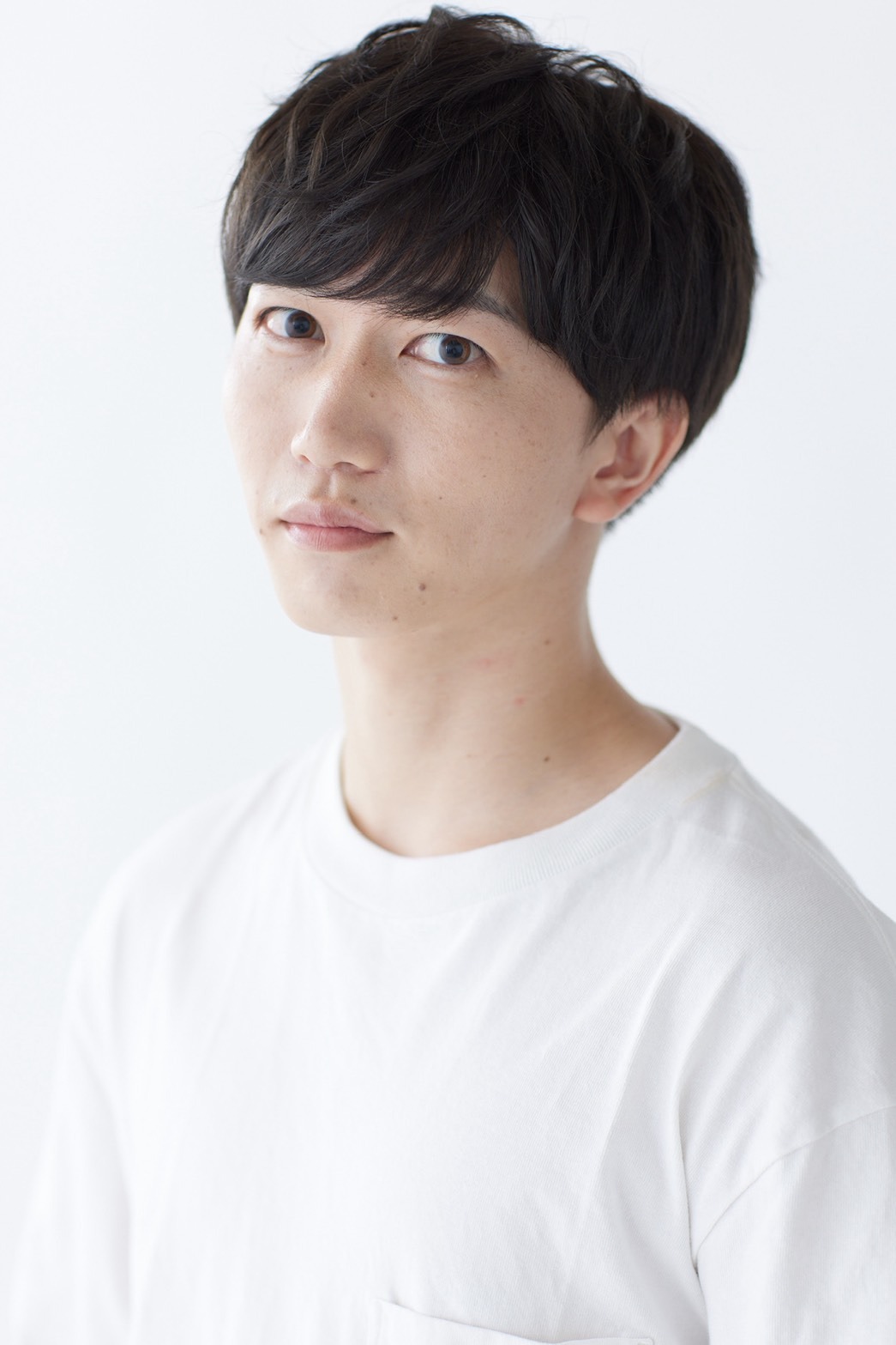 岡真暉